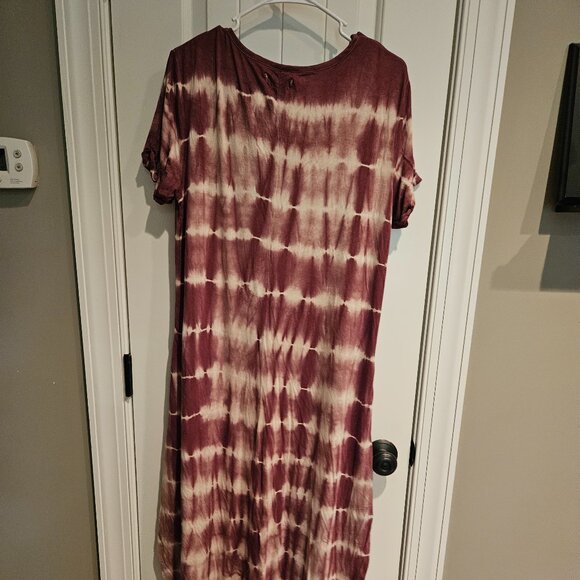 Size Medium Tie-Dye Maxi Dress - Picture 2 of 2